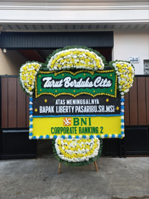 Papan Bunga Duka di Sungai Pandan